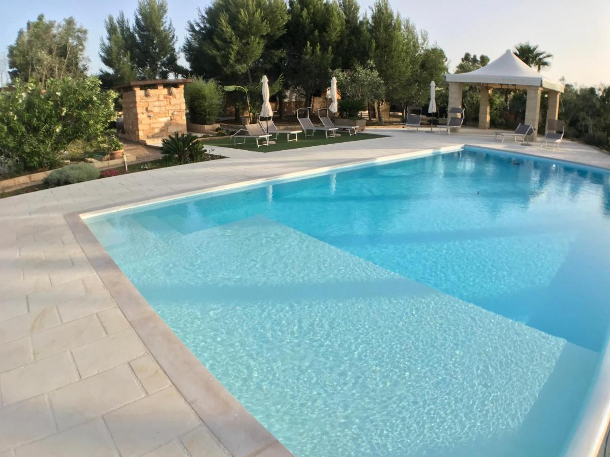White Pool 5P Matino - Gallipoli Exterior photo